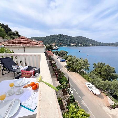 Terrace Studios With Panoramic Seaview Uble Extérieur photo