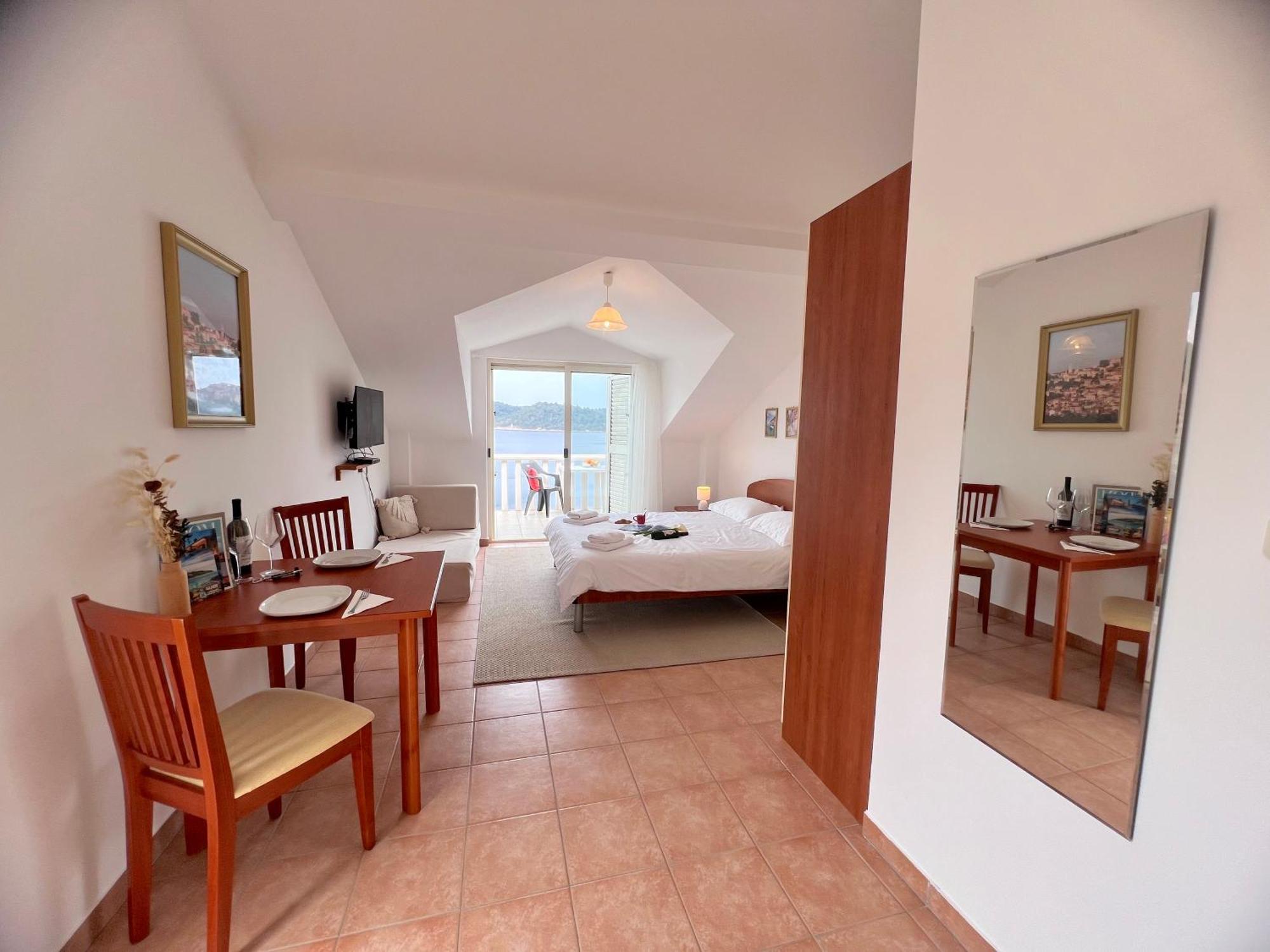Terrace Studios With Panoramic Seaview Uble Extérieur photo
