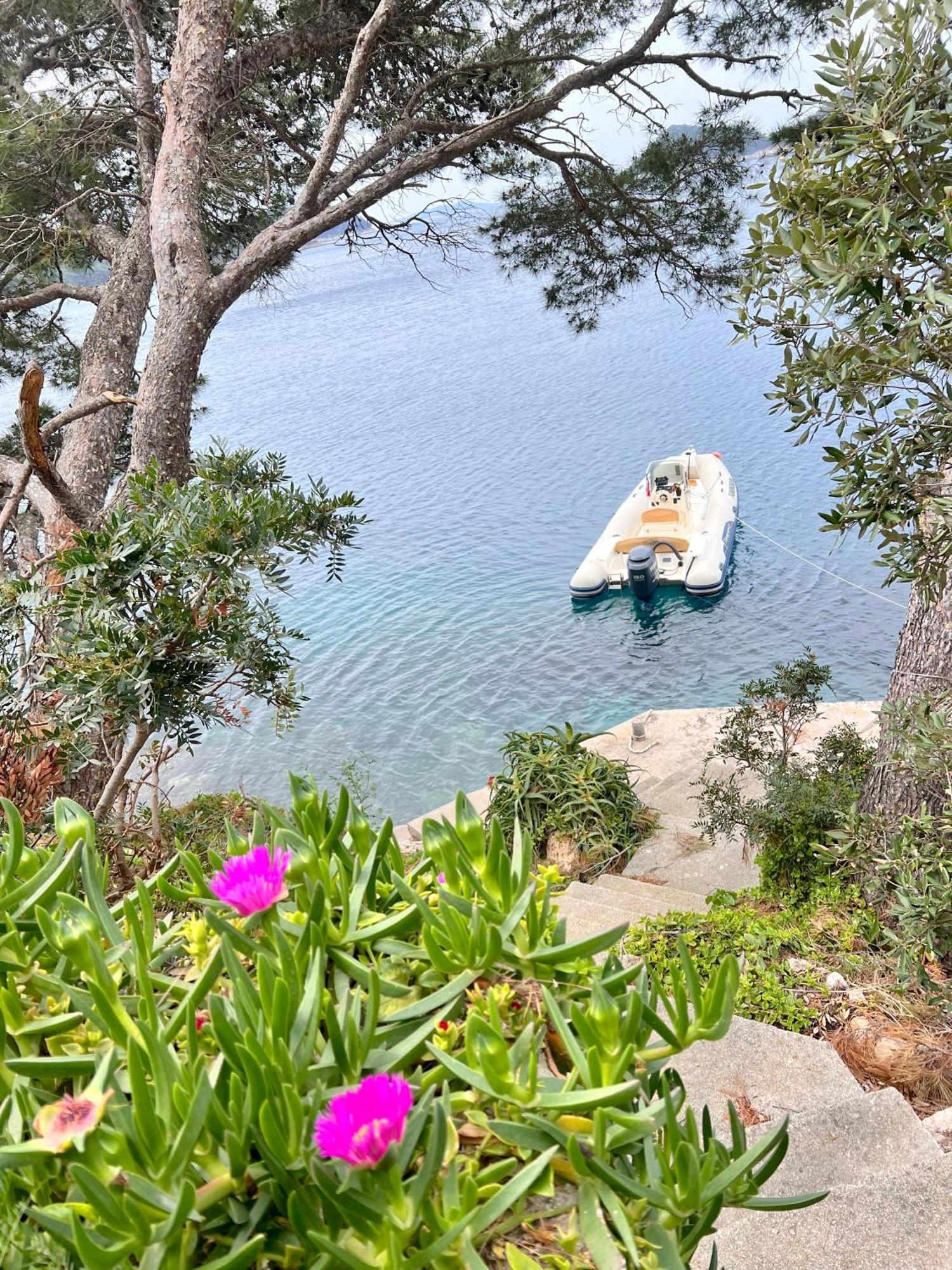 Terrace Studios With Panoramic Seaview Uble Extérieur photo