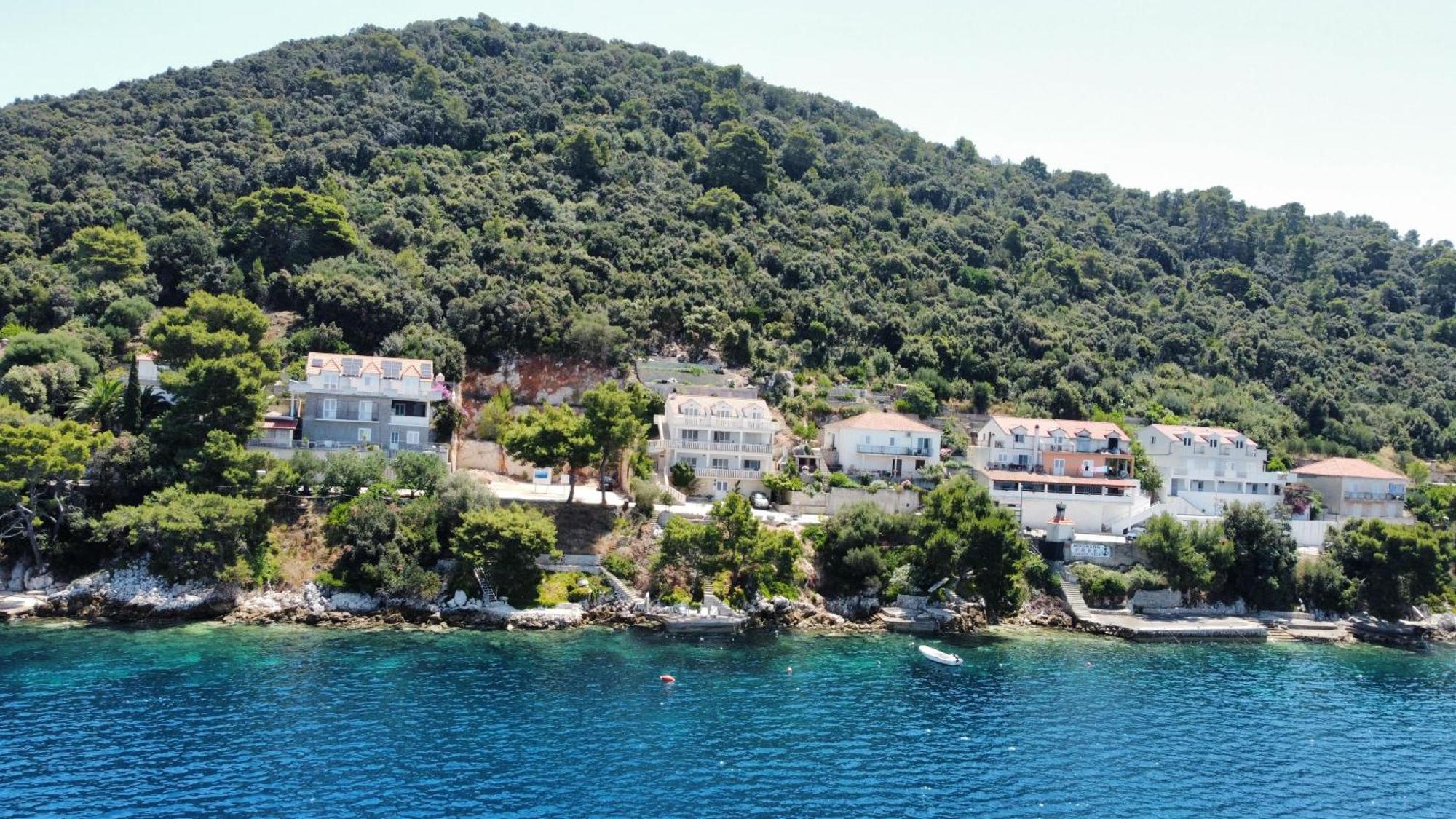 Terrace Studios With Panoramic Seaview Uble Extérieur photo